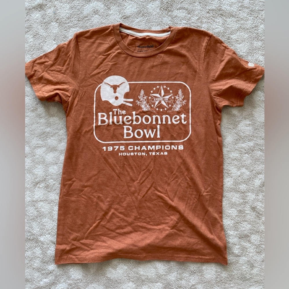 NWOT Homefield University Of Texas T-Shirt - Size Medium